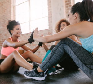 tendências de fitness - treinamento em grupo social